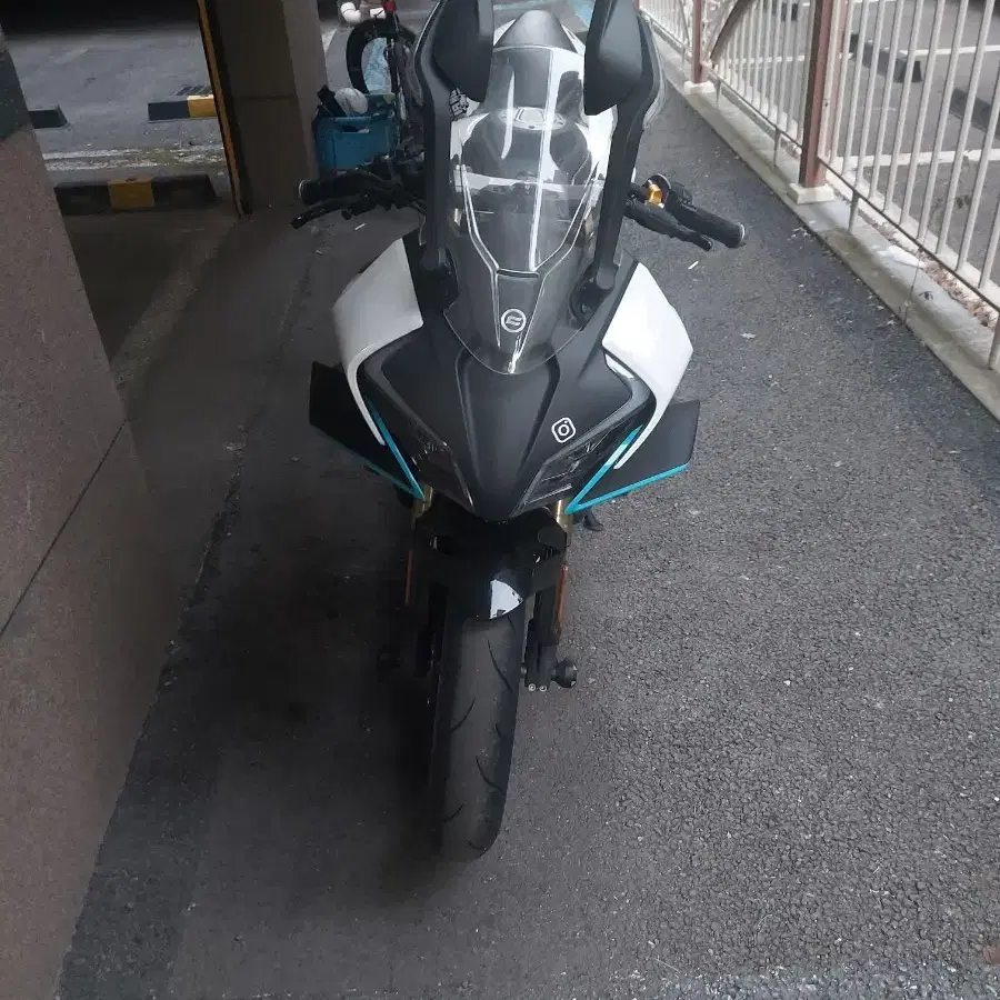 cfmoto 450sr 대차 및 판매