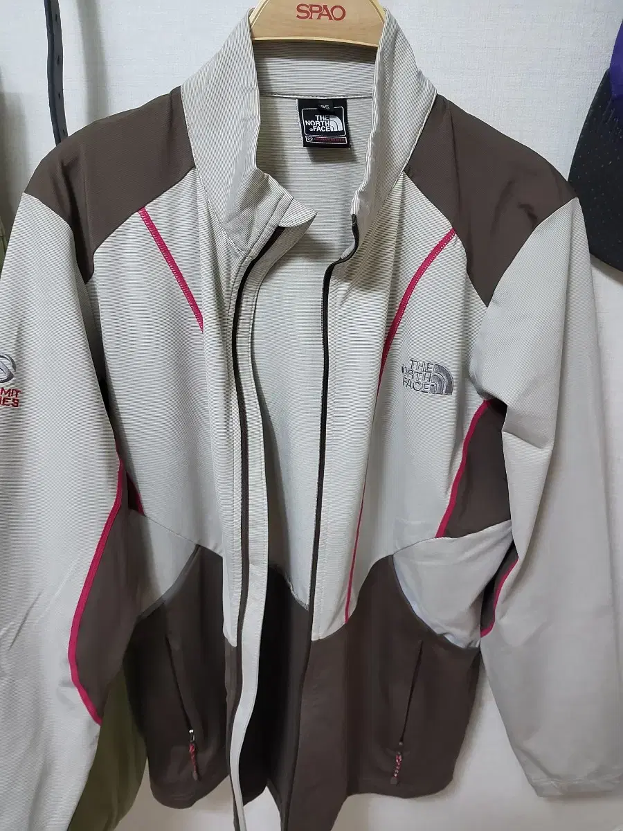 The North Face 90 Jersey Climbing Windbreaker Functional / Women's XL (55 ?)