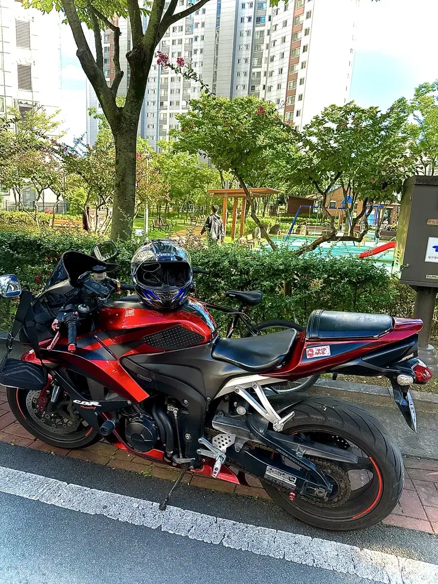 07년생 cbr600rr 보냅니다ㅠㅠ