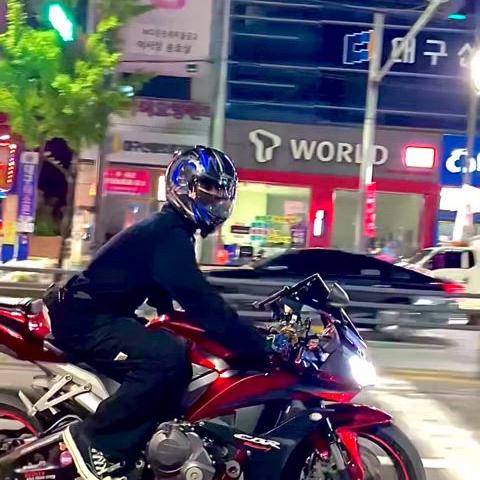 07년생 cbr600rr 보냅니다ㅠㅠ