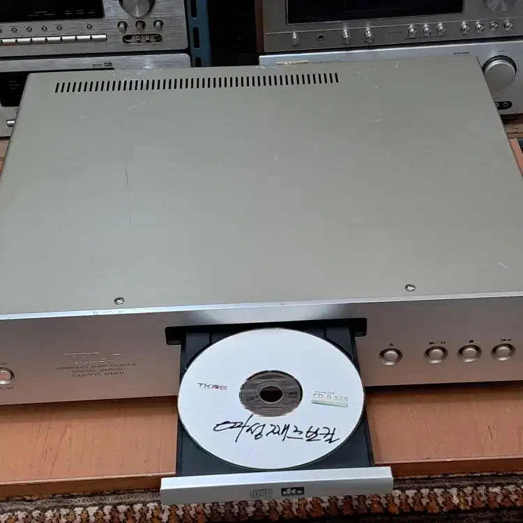 인켈 CD플레이어 CD-7C MK2