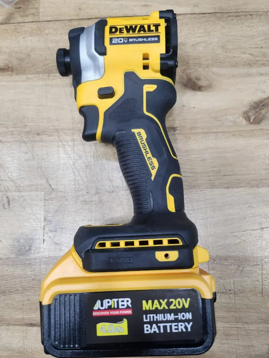 Dewalt DCF 850 임팩드릴