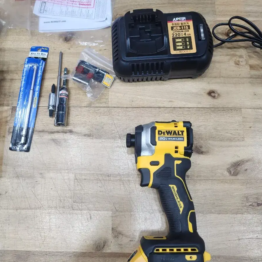 Dewalt DCF 850 임팩드릴