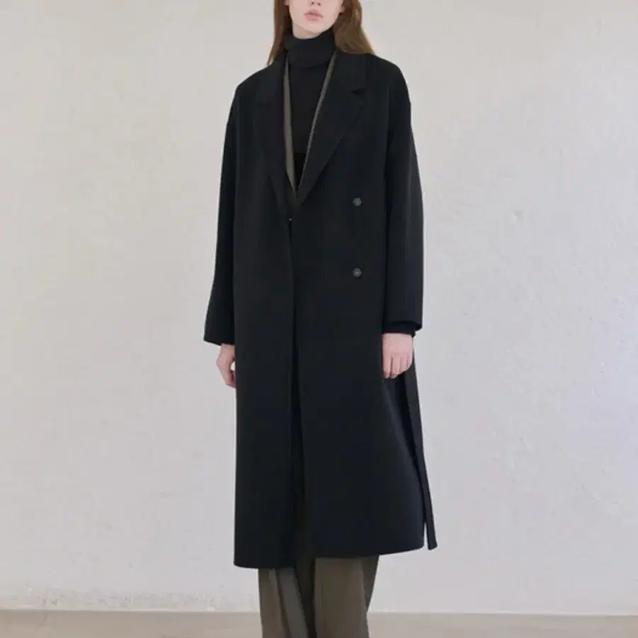 닐바이피 23FW premium handmade coat [BK]