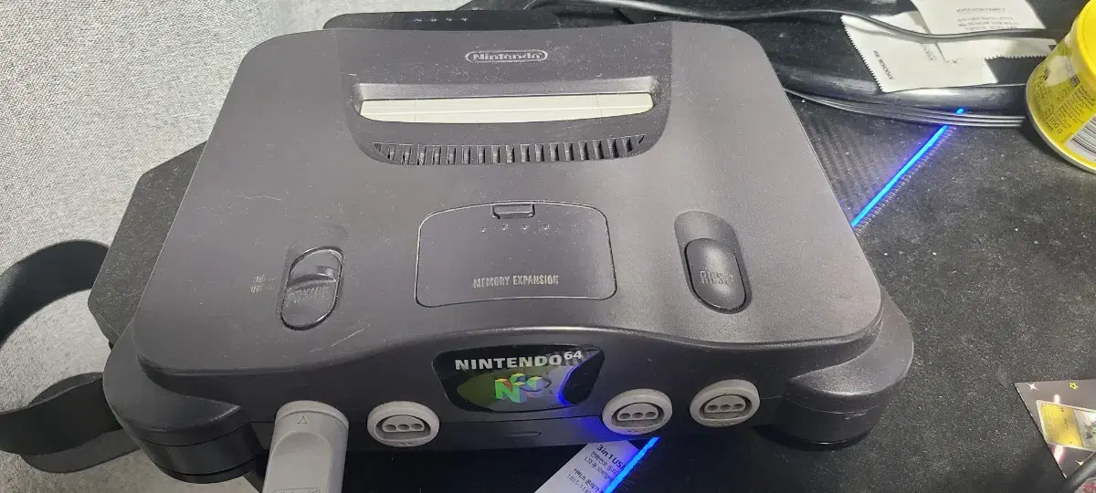 닌텐도64 본체 팝니다 N64