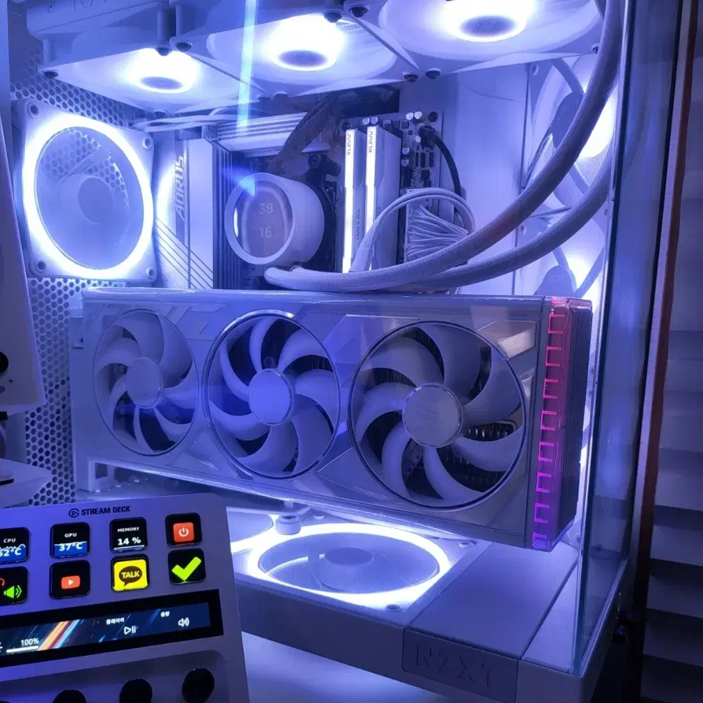 7800X3D 4080 NZXT 본체 모니터 판매 합니다