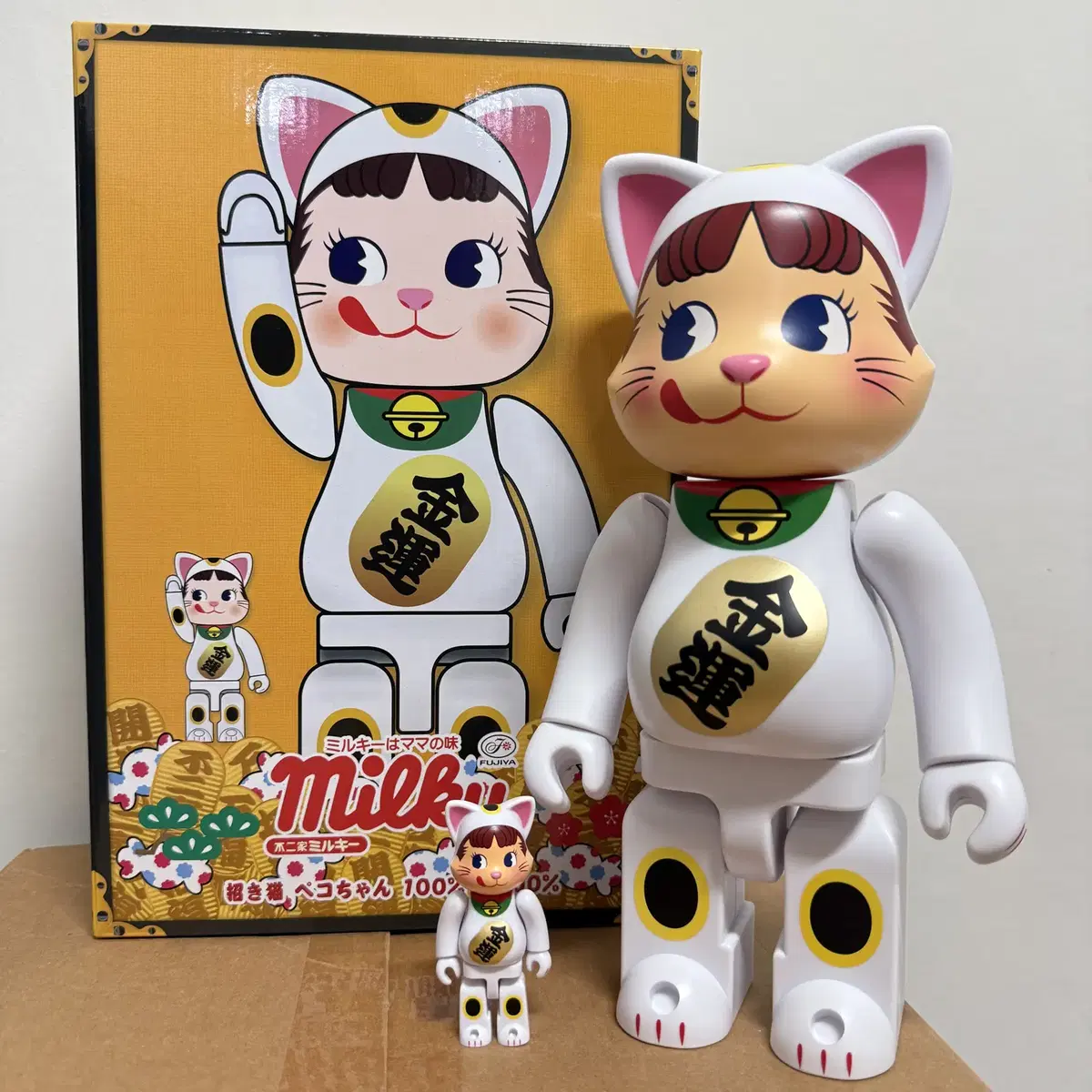 Bearbrick 베어브릭 X 페코 peko 100,  400 풀박 판매