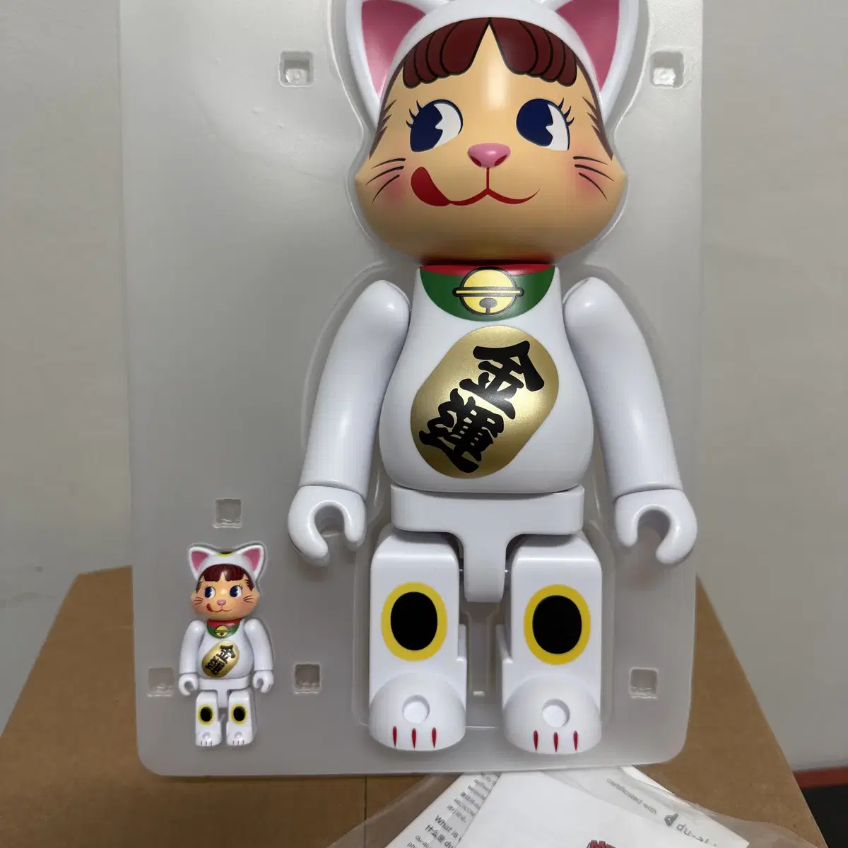 Bearbrick 베어브릭 X 페코 peko 100,  400 풀박 판매