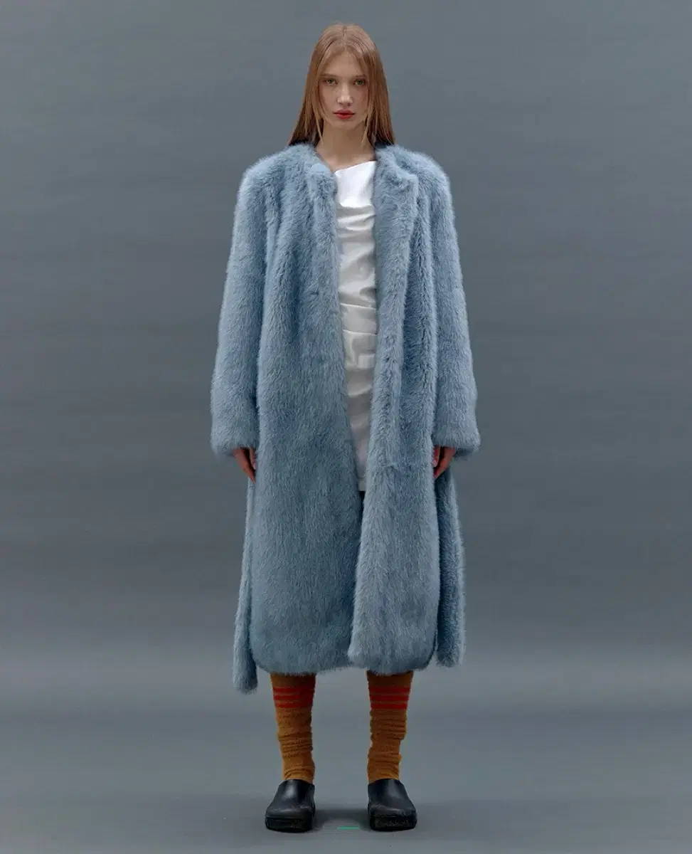 낸시부 퍼 코트 Boucle fur long coat (m)