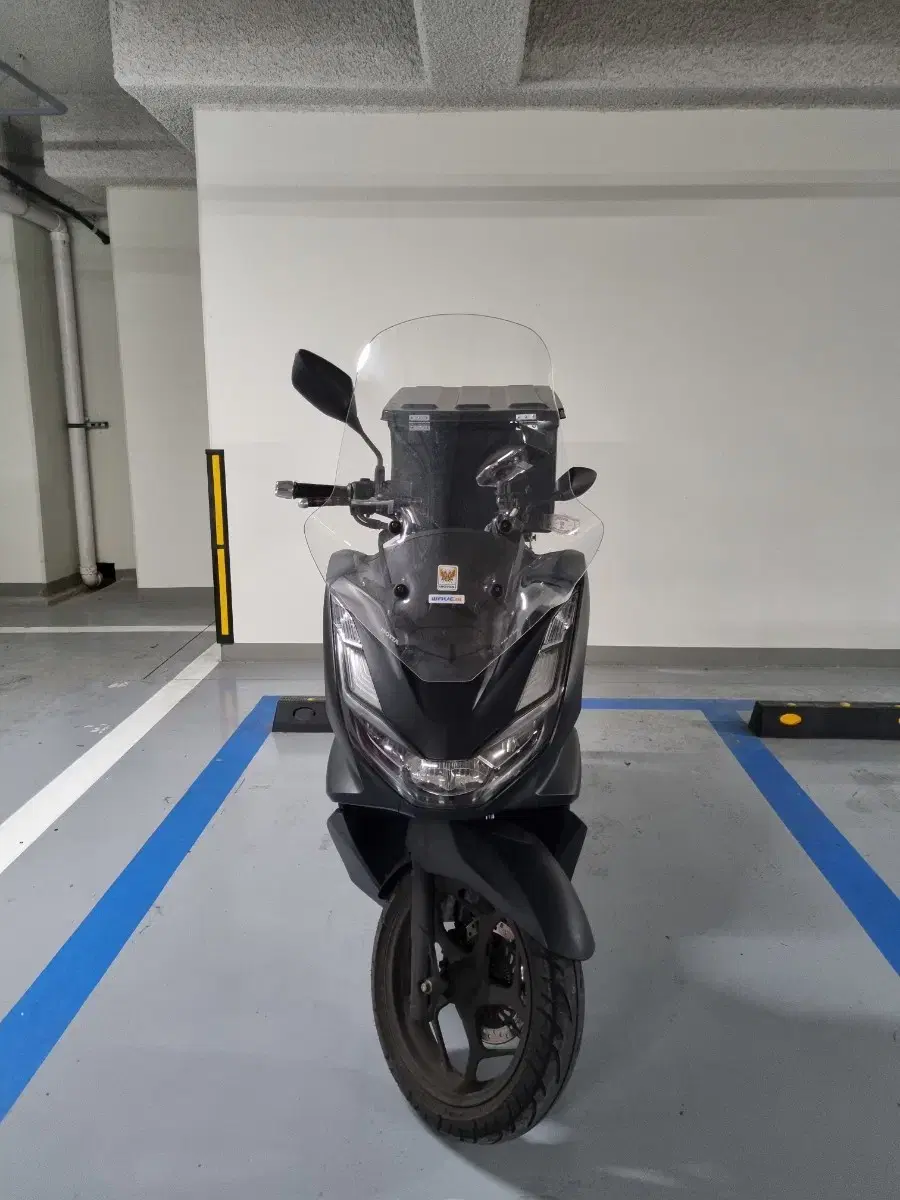 21년식 pcx125 팝니다