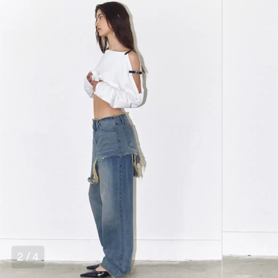 폴리수엠 Layered Skirt With Frayed Jeans