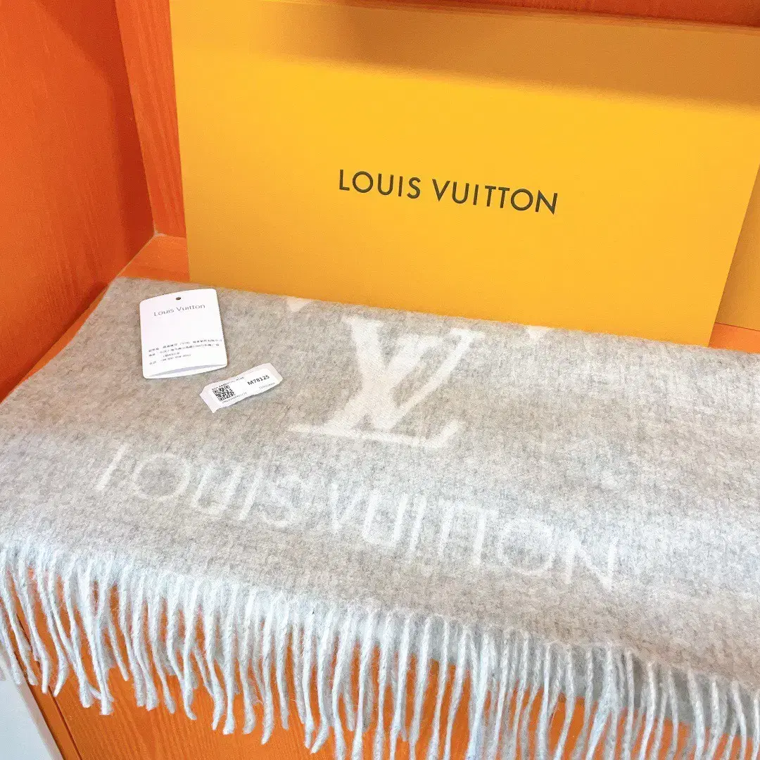 루이비통 Louis Vuitton 스카프