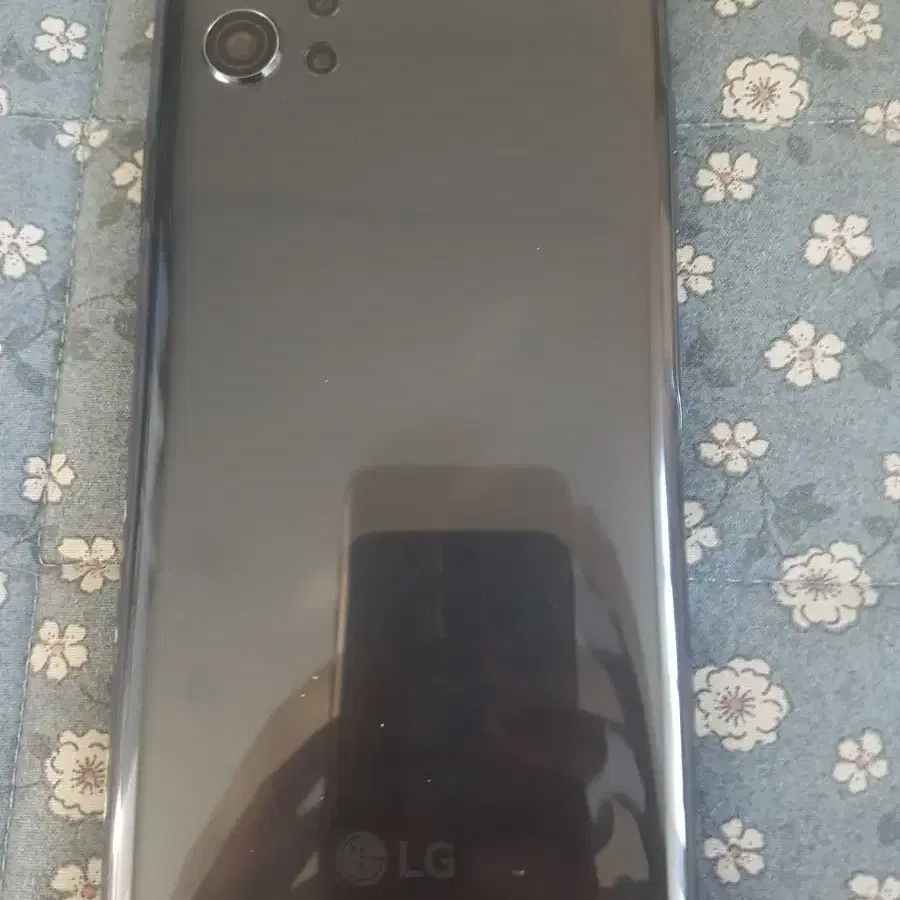 LG Q92