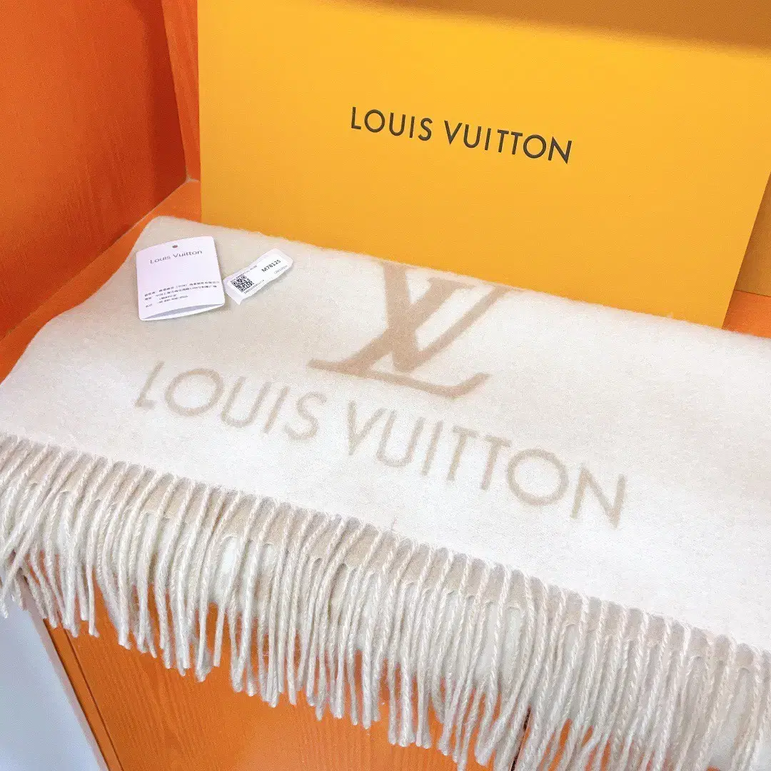 루이비통 Louis Vuitton 스카프