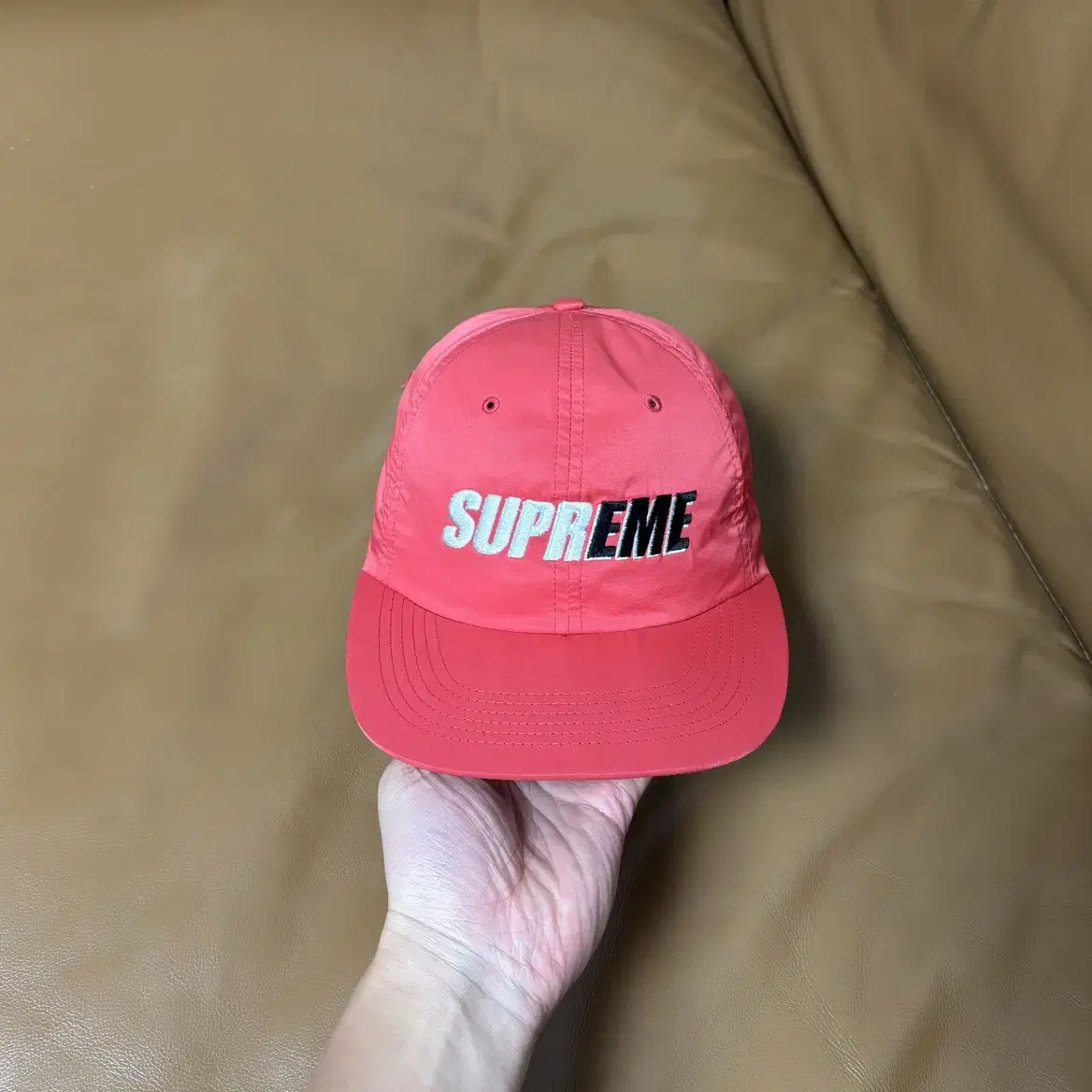 Supreme 슈프림 6패널 볼캡 모자 (Nylon Red)