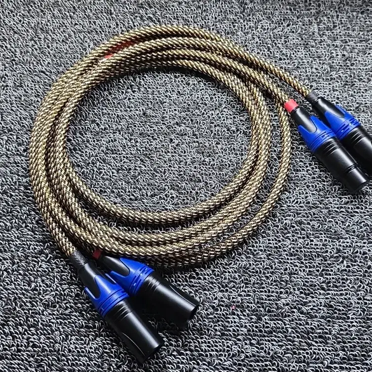 MOGAMI[2534] XLR to XLR  1.5m 1조(배송포함)