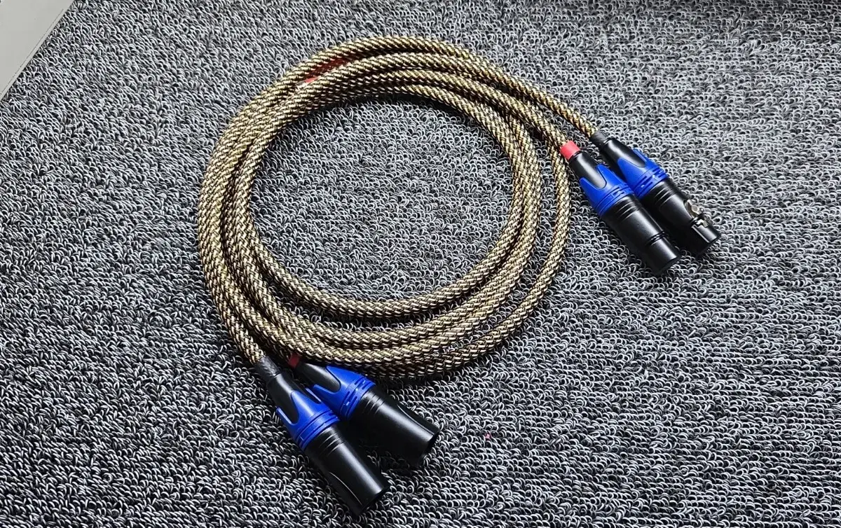 MOGAMI[2534] XLR to XLR  1.5m 1조(배송포함)