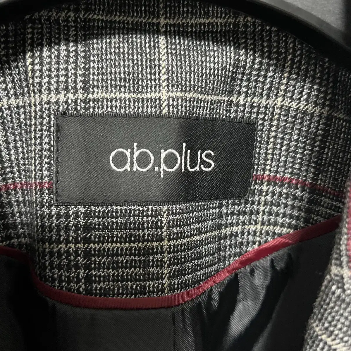 Abplus 체크자켓