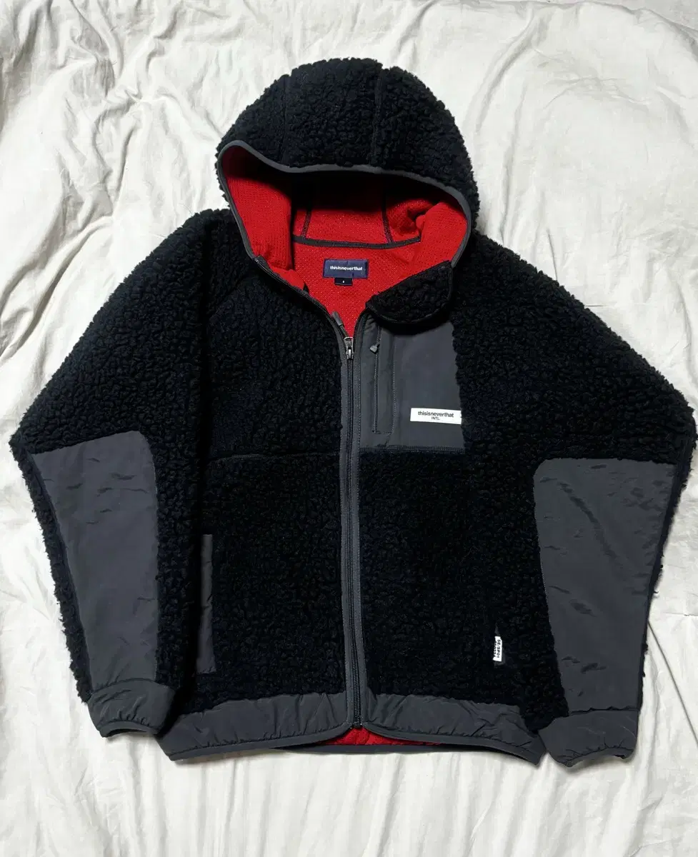 디스이즈네버댓 후디드 후리스 HOODED BOA FLEECE JACKET