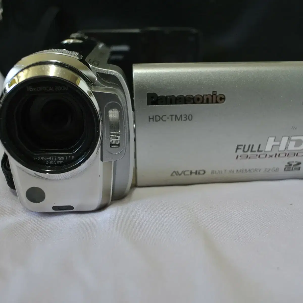 Panasonic HDC TM30 빈티지캠코더 실버