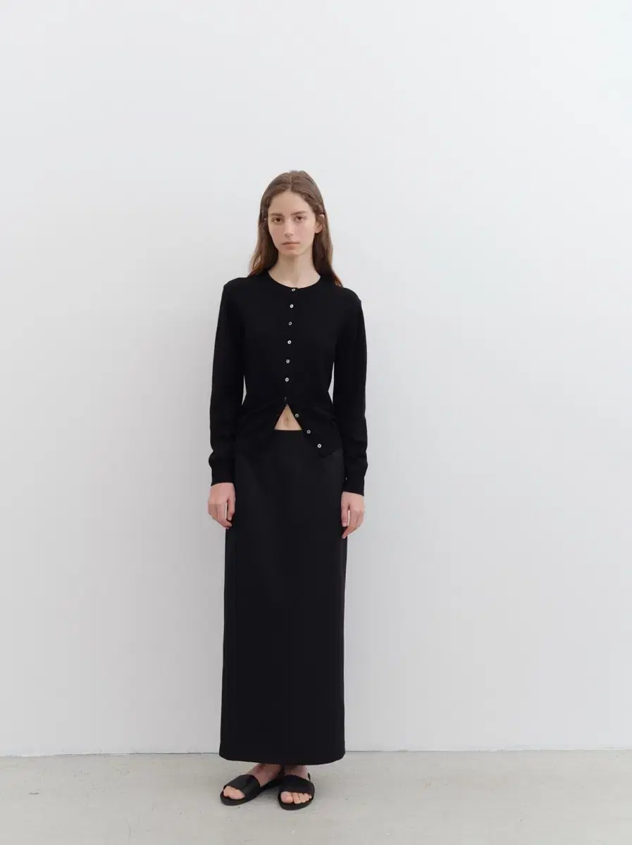 letter 레터 Flore long skirt (balck) M