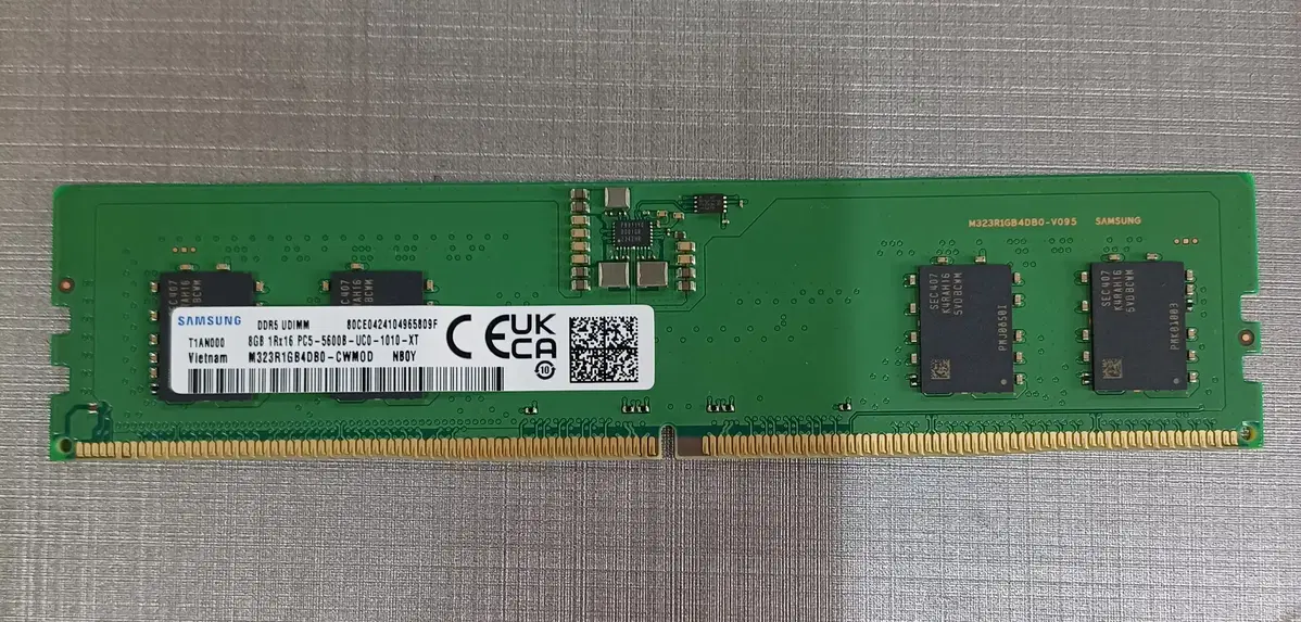 삼성 DDR5 8GB RAM(PC용)