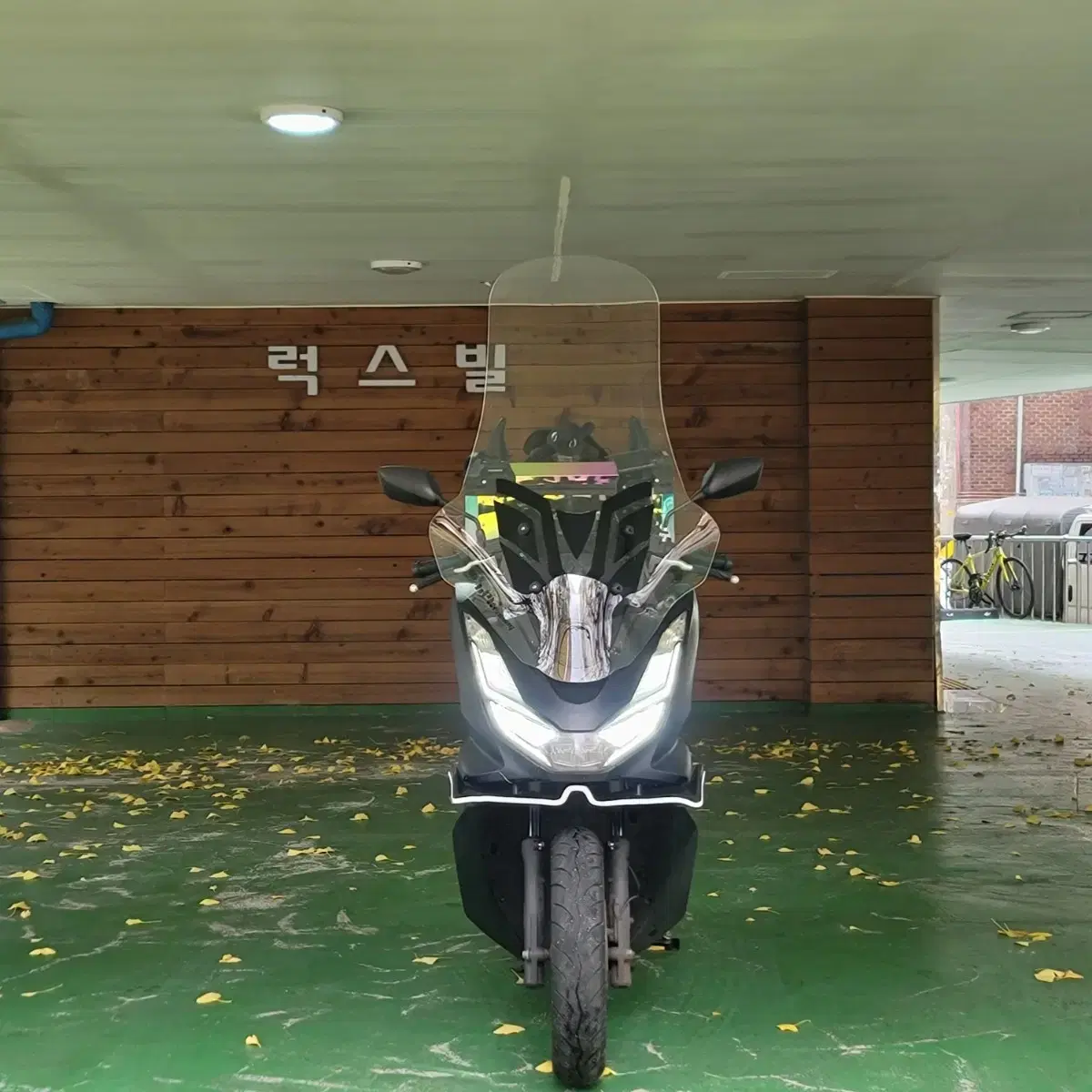 21년식 pcx125 컨디션좋은차량 판매합니다