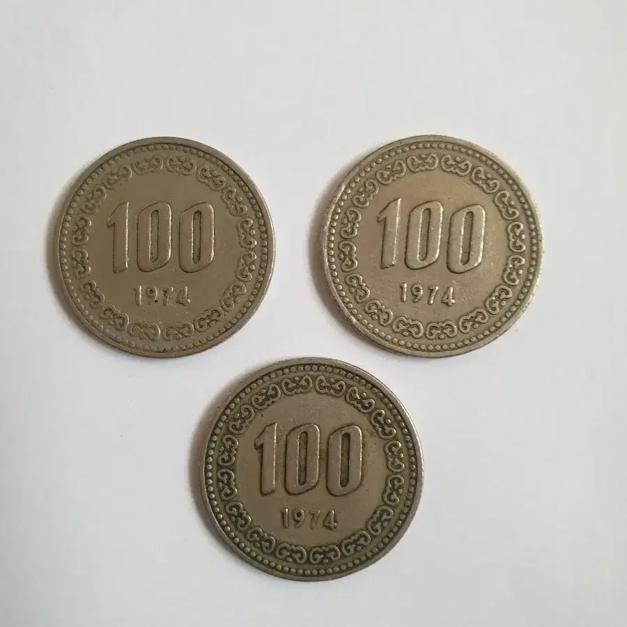 희귀동전  100원