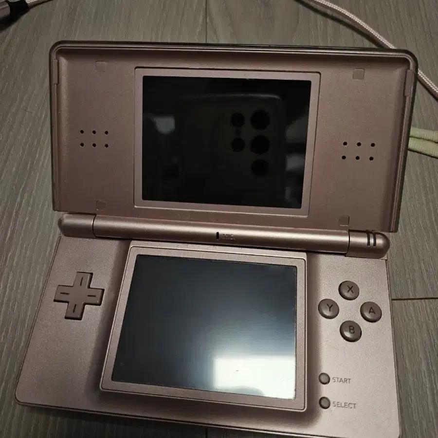 닌텐도 DS lite