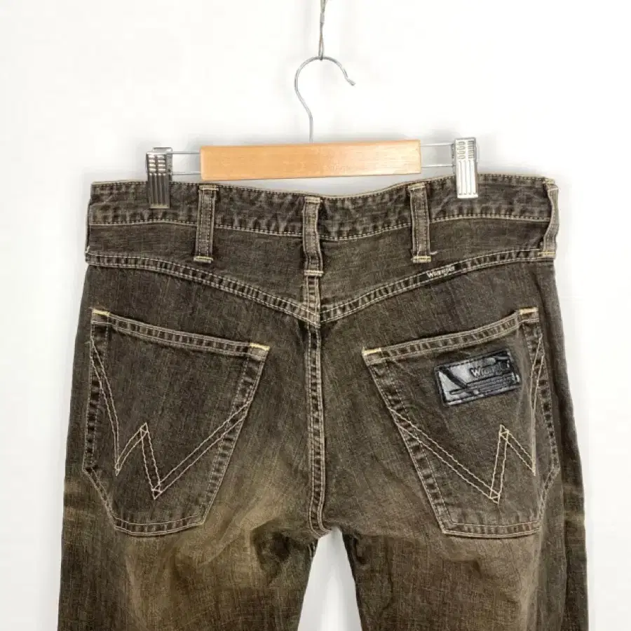 WRANGLER boots cut denim