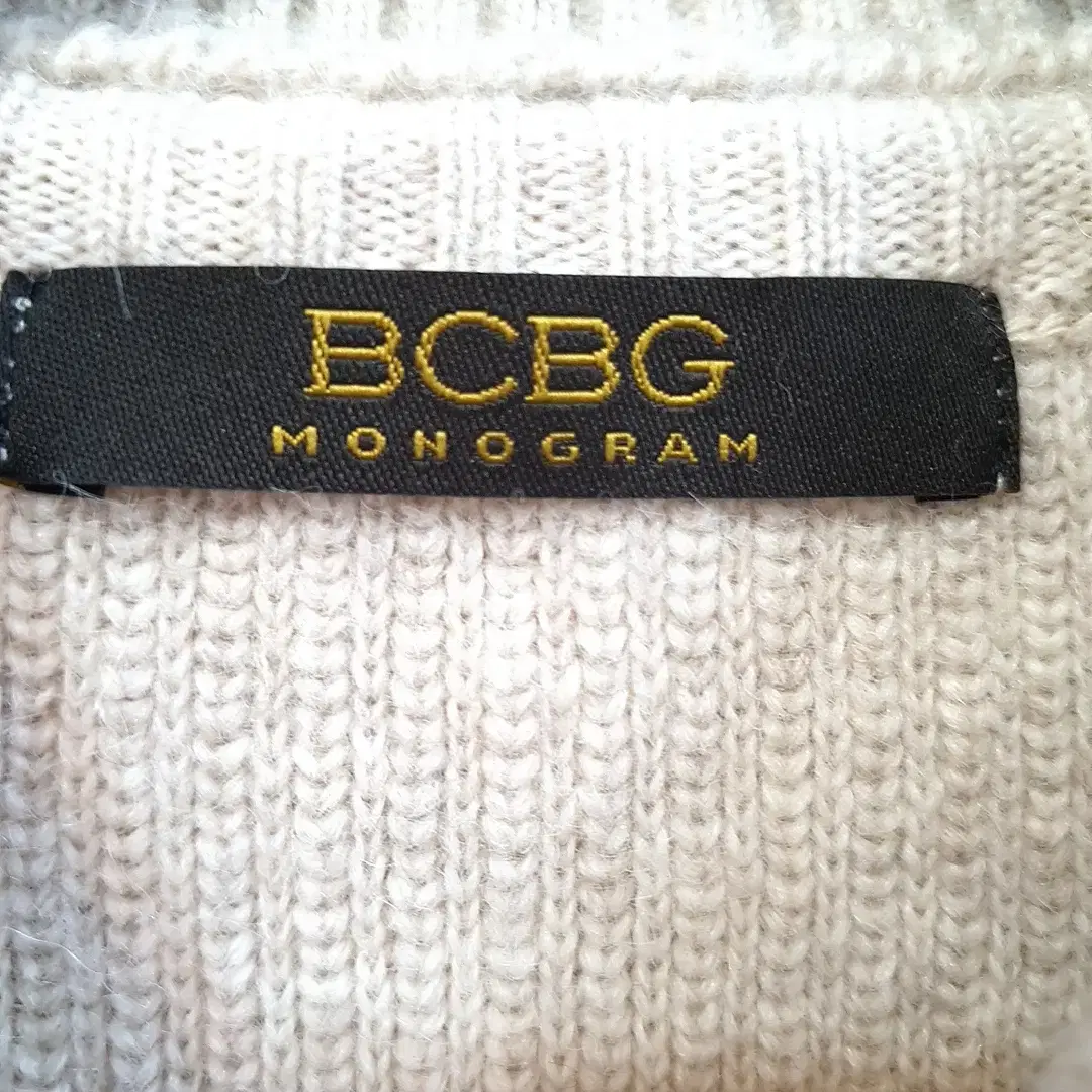 BCBG 알카파 니트 가디건