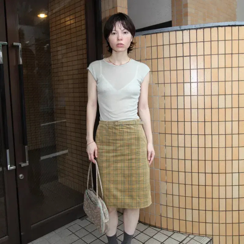 nuuanu Kuru Skirt _ Olive