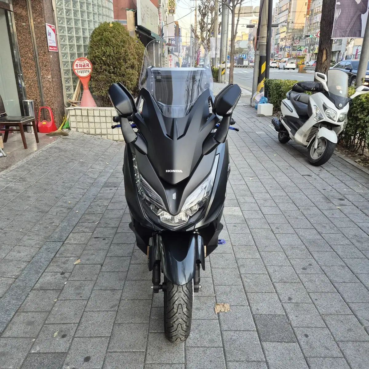 2021년 HONDA 포르자 350 판매합니다.