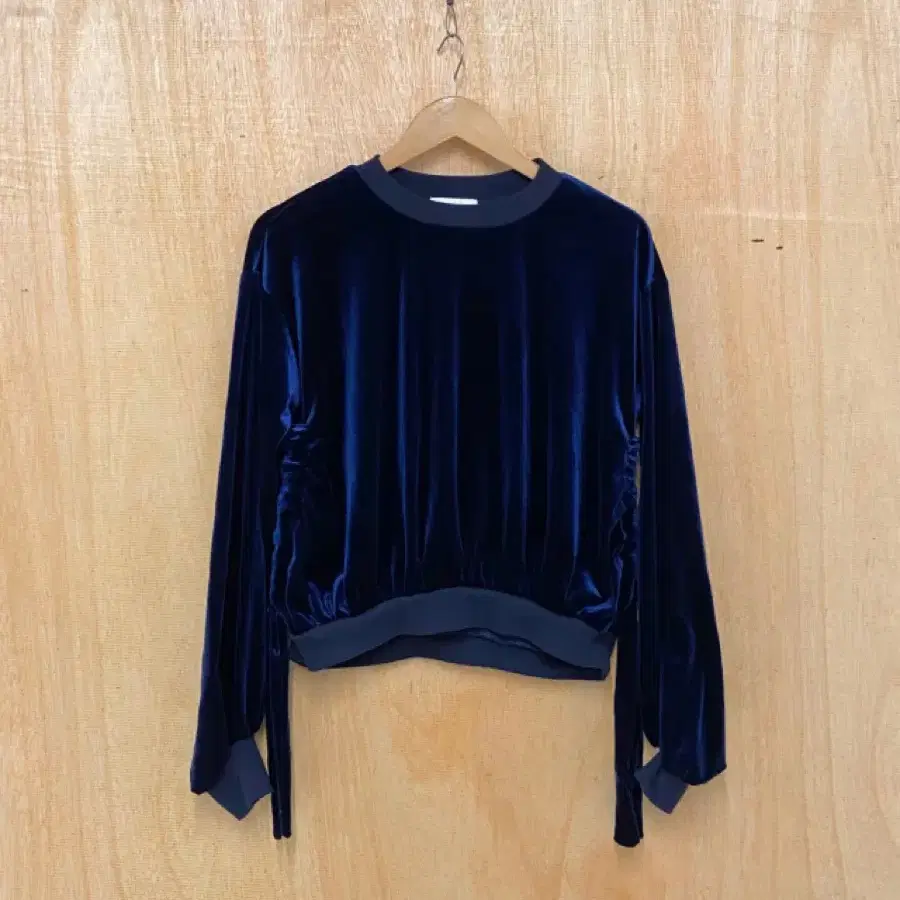 BEAMS velour shirring top