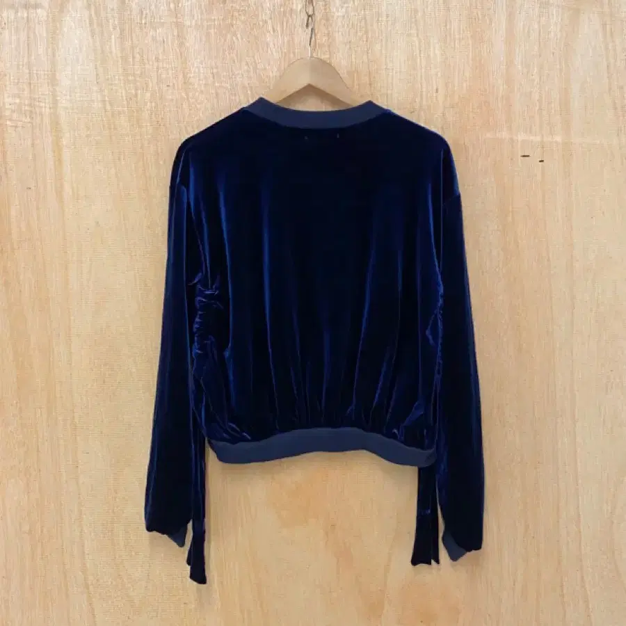 BEAMS velour shirring top