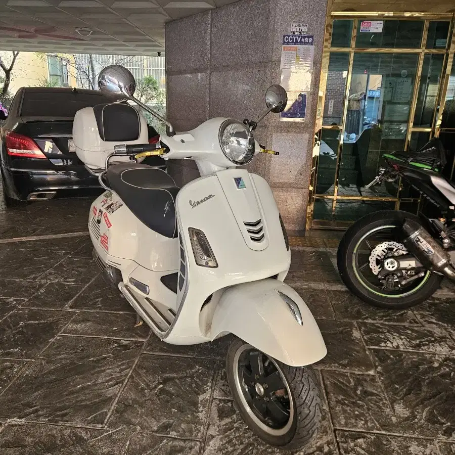 베스파gts125 abs