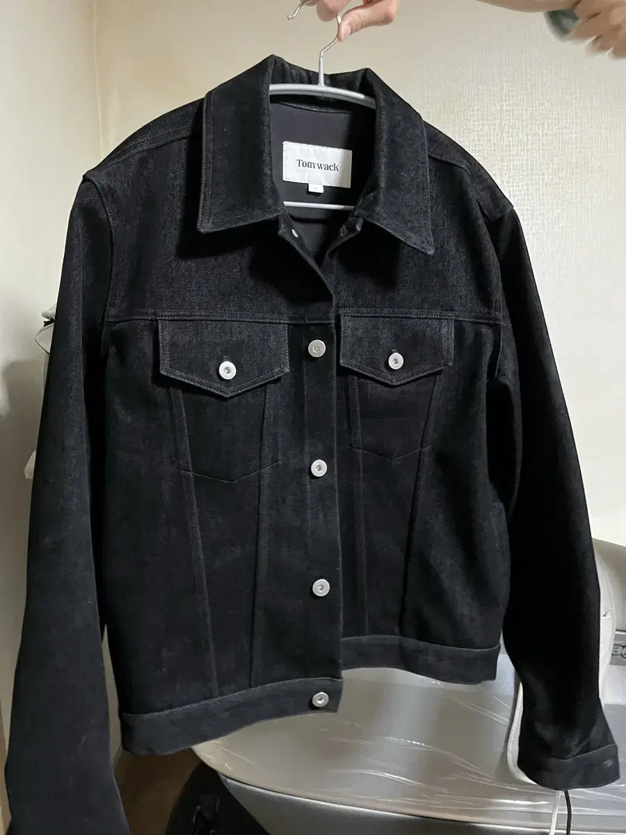 토니웩 Velvet Denim Trucker Jacket_ Blac