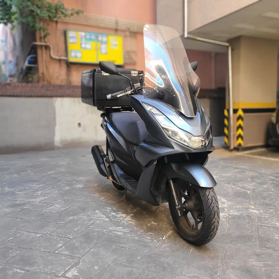 혼다 PCX125ABS 21년식 5만KM 세팅 판매합니다.