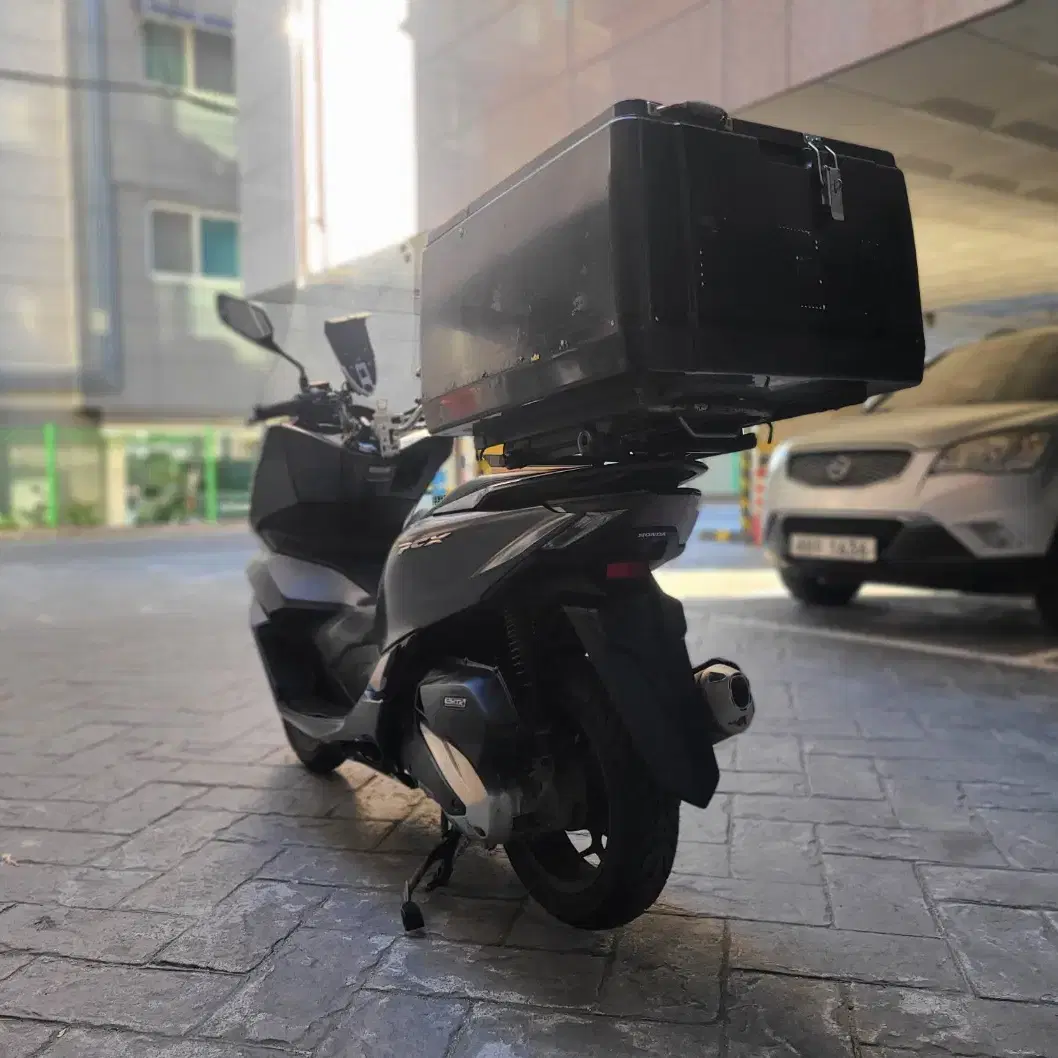 혼다 PCX125ABS 21년식 5만KM 세팅 판매합니다.