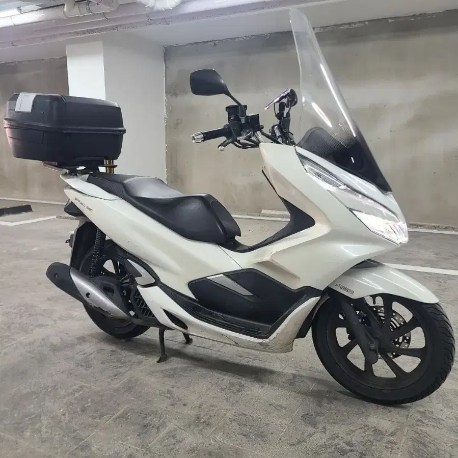 서울pcx150cc19년abs