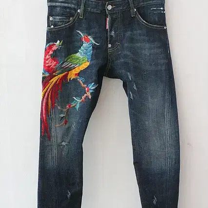 DSQUARED2 디스퀘어드2 sexy twist jean 청바지