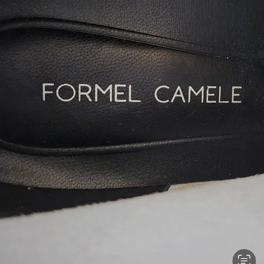 FORMEL CAMELE 앵글부츠