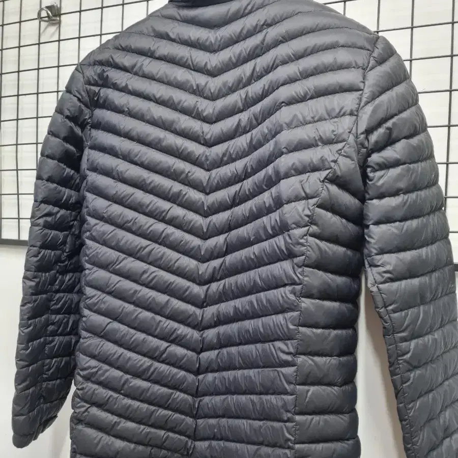 105XL K2 경량 다운 패딩.