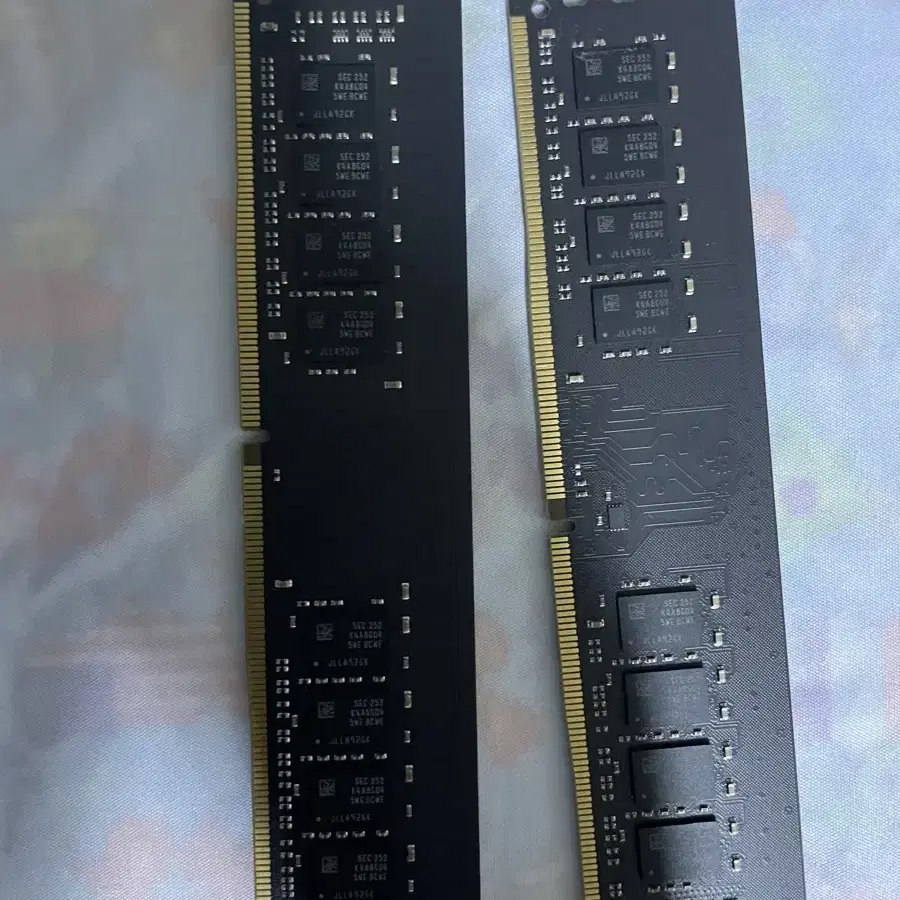 DDR4 램 16기가