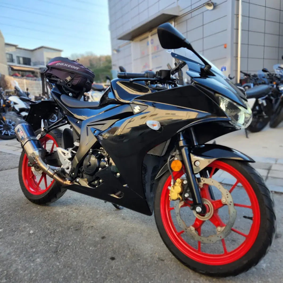 gsxr125 20년식 1만키로 요시무라풀배기 소음기없이 구변완,점검완료