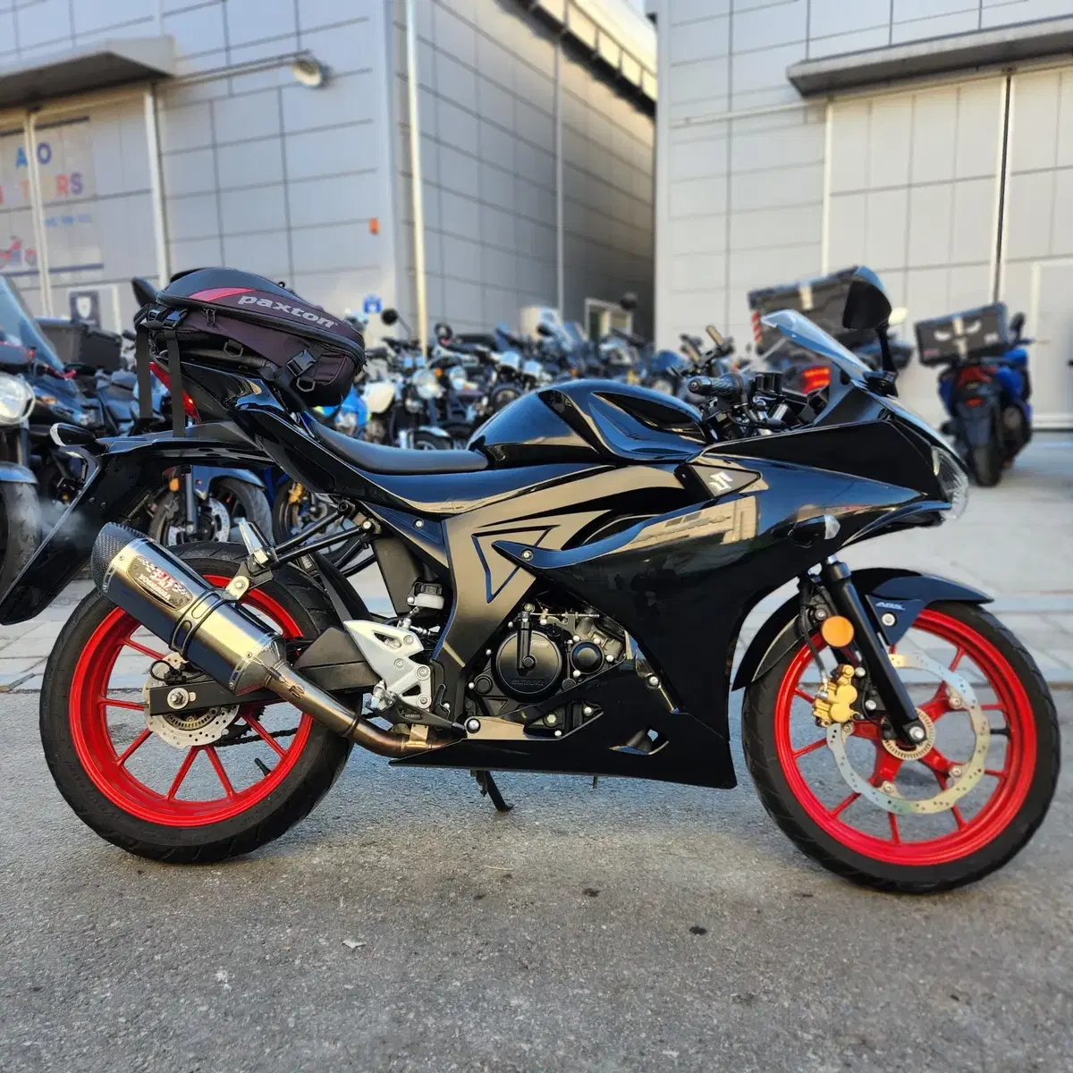 gsxr125 20년식 1만키로 요시무라풀배기 소음기없이 구변완,점검완료