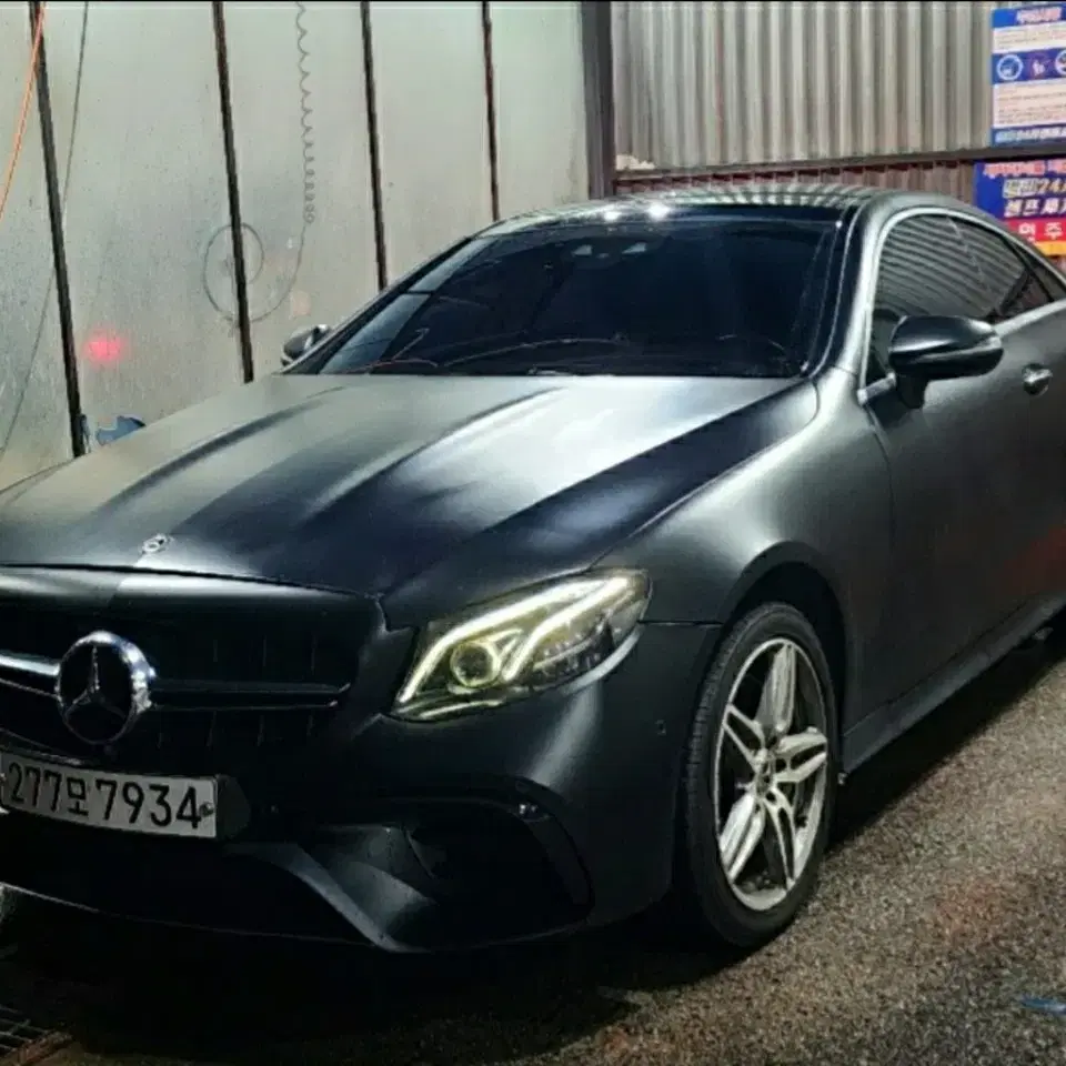 벤츠 E클 w213 E220 D쿠페