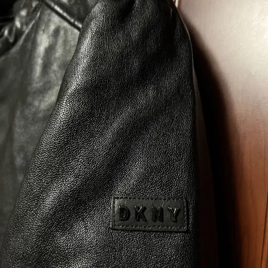 (남성옷) DKNY 퓨어레더 자켓