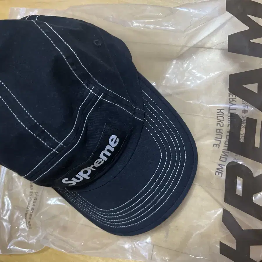 슈프림 캠프캡 블랙 2-Tone Twill Camp Cap