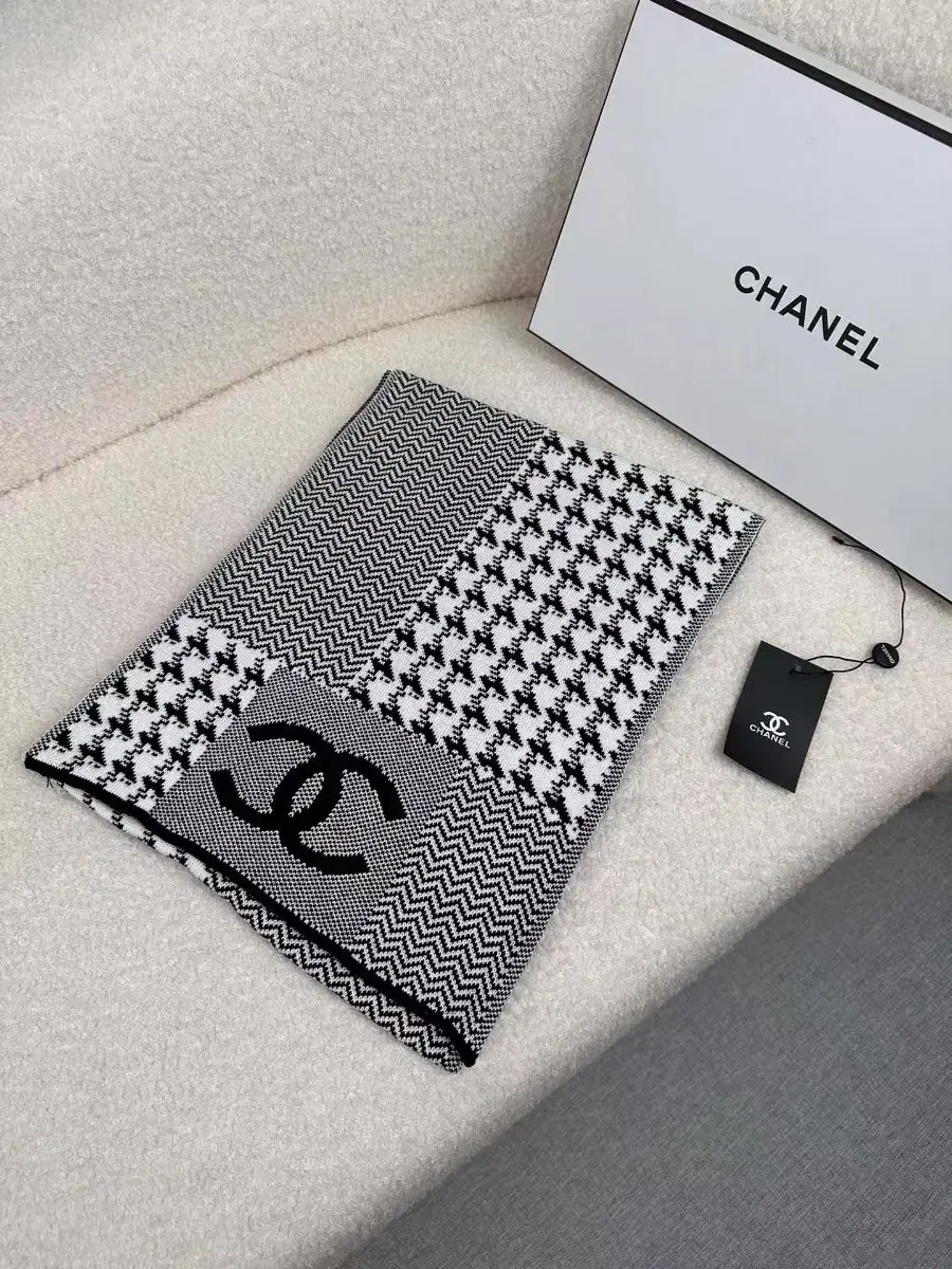 CHANEL 샤넬 가을 겨울 니트 울 머플러